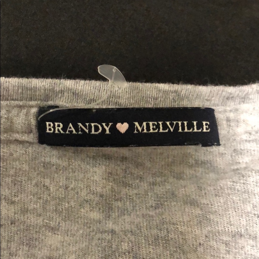 Brandy Melville shirt